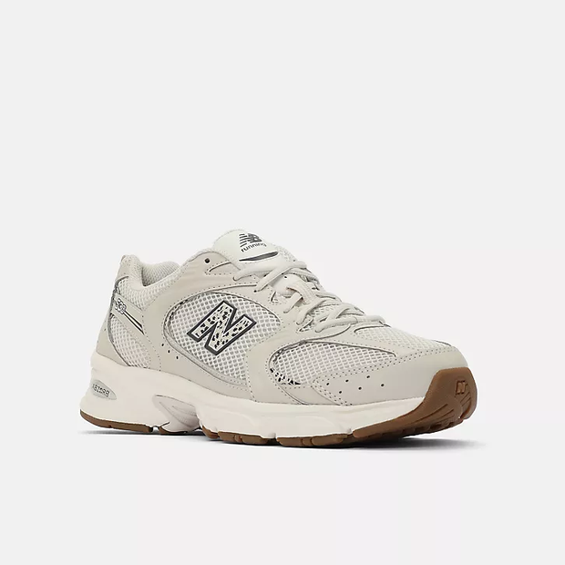 530 Moonbeam Sea Salt/Black