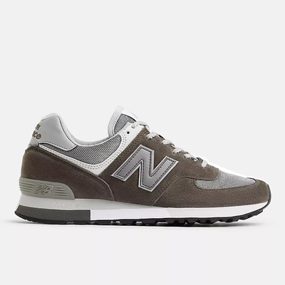 UK 576 Dark Gull/Steeple/Grey Alloy