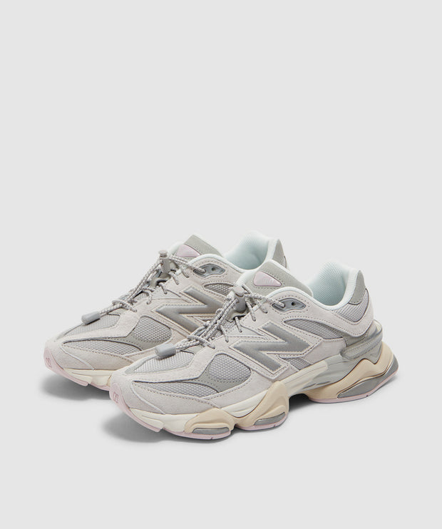 9060 Sea Salt/White