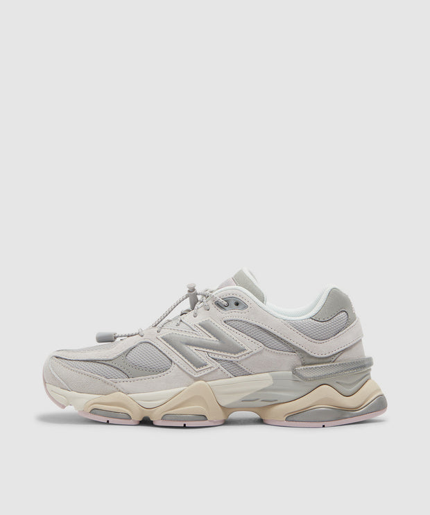 9060 Sea Salt/White
